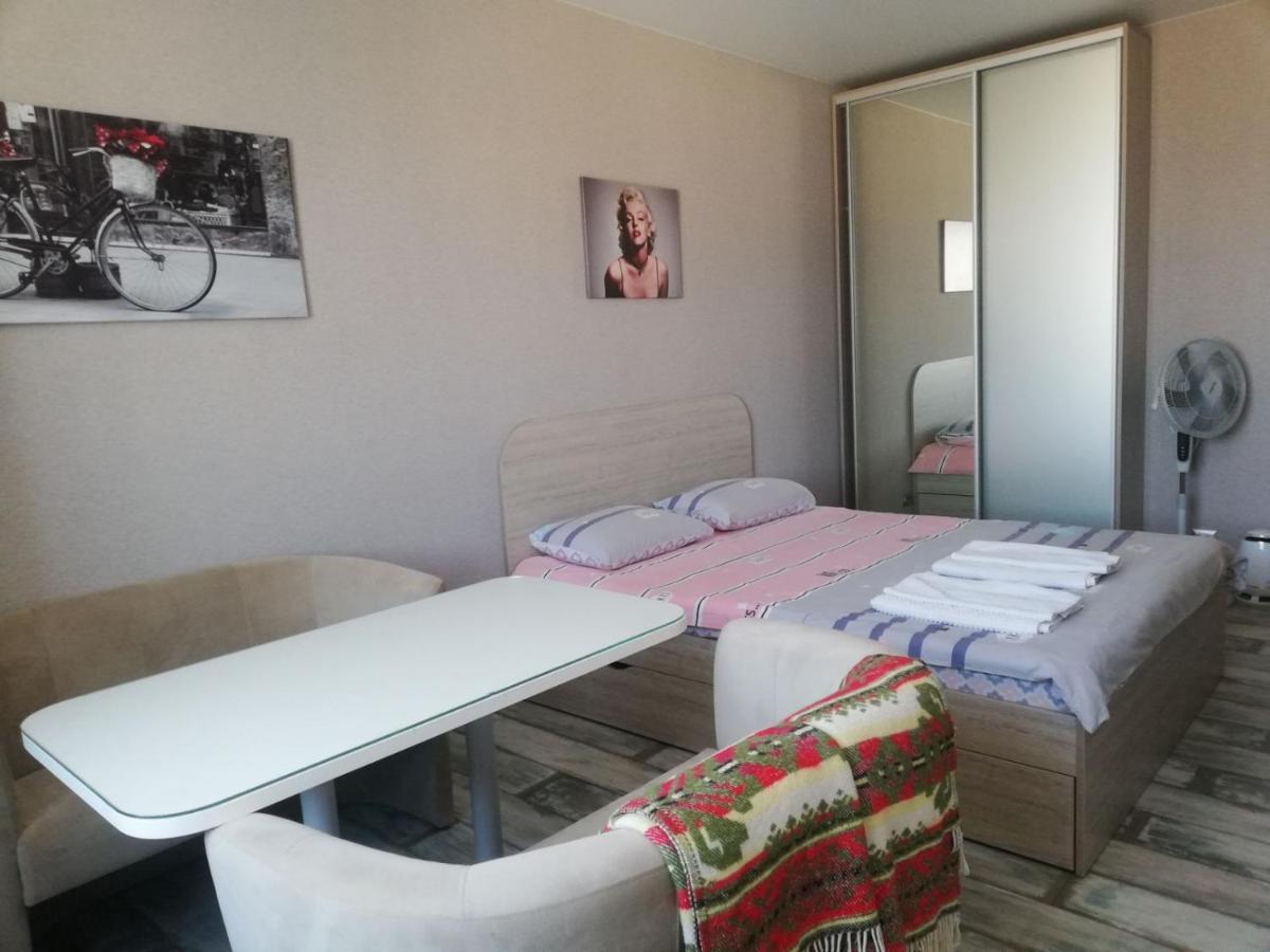 Obolonsky Otel Kiev Dış mekan fotoğraf