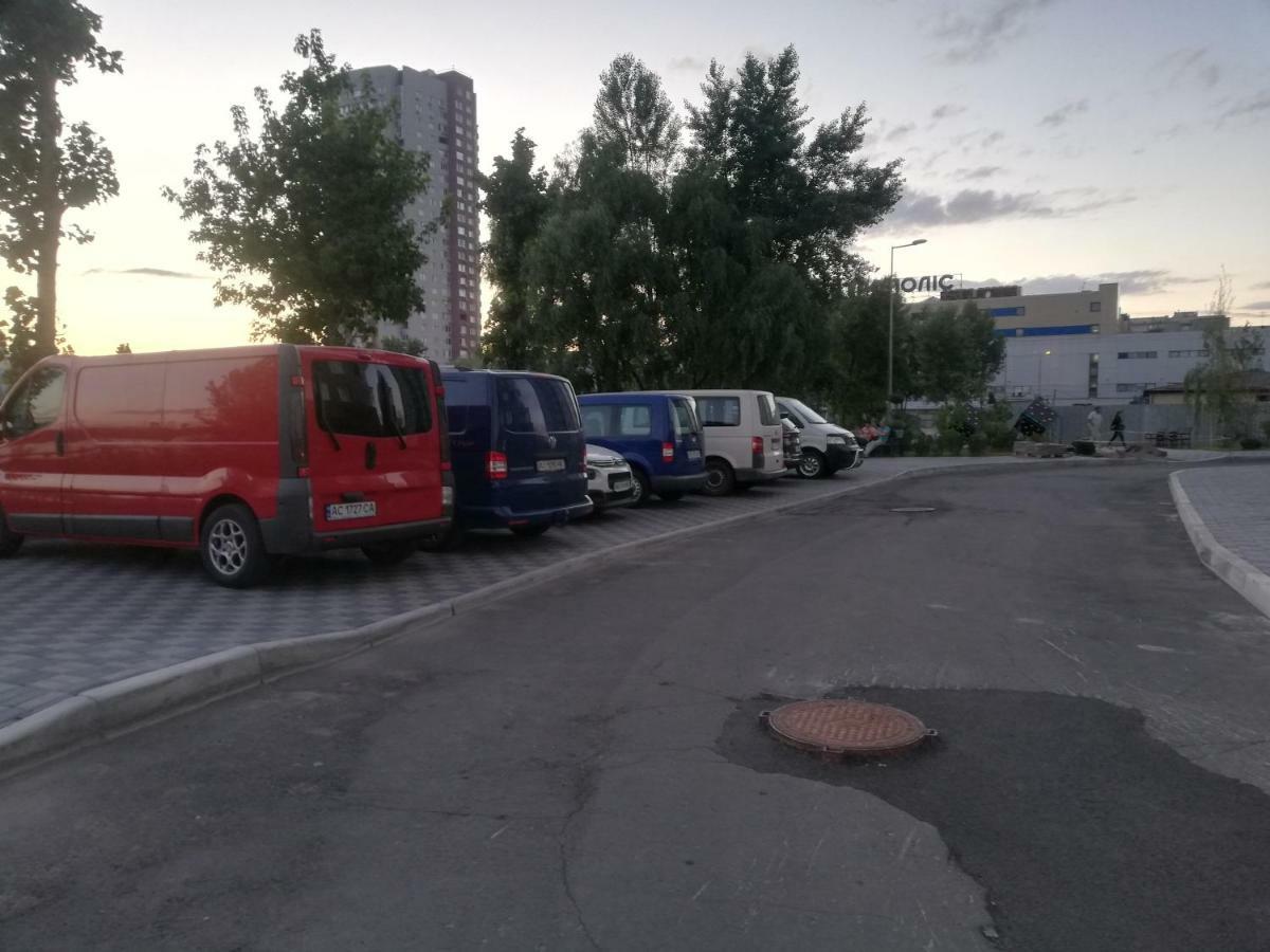 Obolonsky Otel Kiev Dış mekan fotoğraf